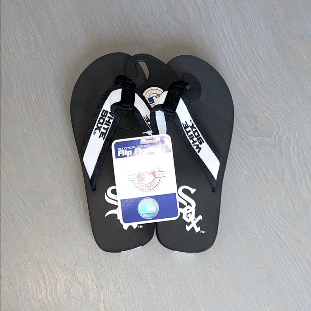 MLB Chicago White Sox Flip Flops Wmns 7-8 Boys 5-6